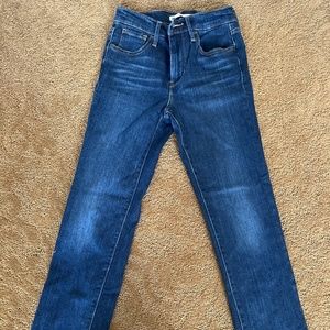 Levi’s 724 High Rise Straight Crop